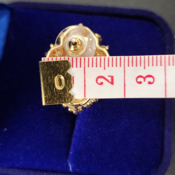 Beautiful vintage pearl and crystal earrings . - Picture 4 of 5